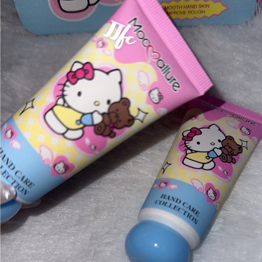 Hello Kitty Hand Care